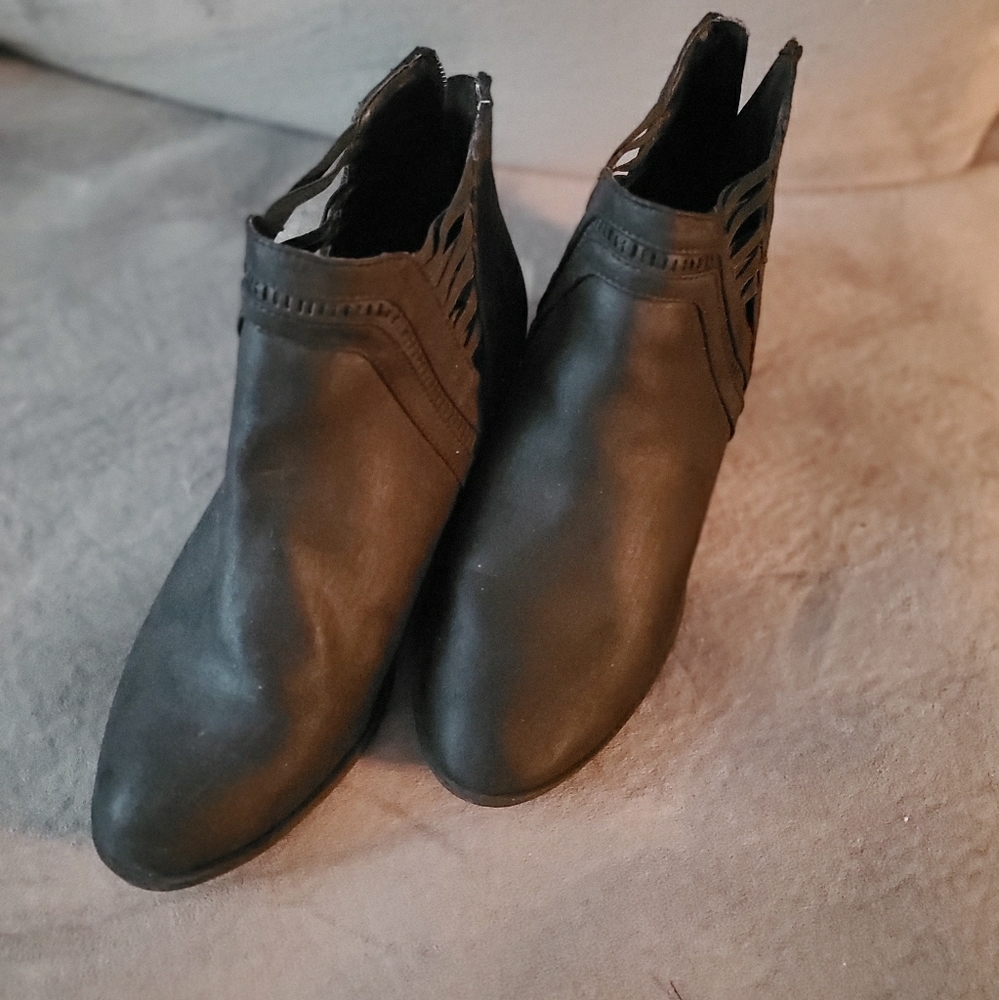 Black Cowgirl Boots